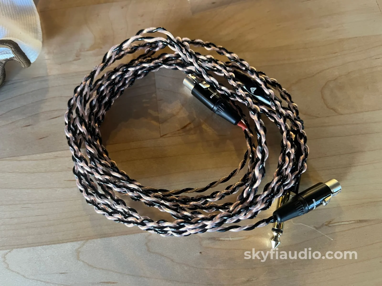 Audeze LCD-5 Planar Magnetic Headphones - Image 13