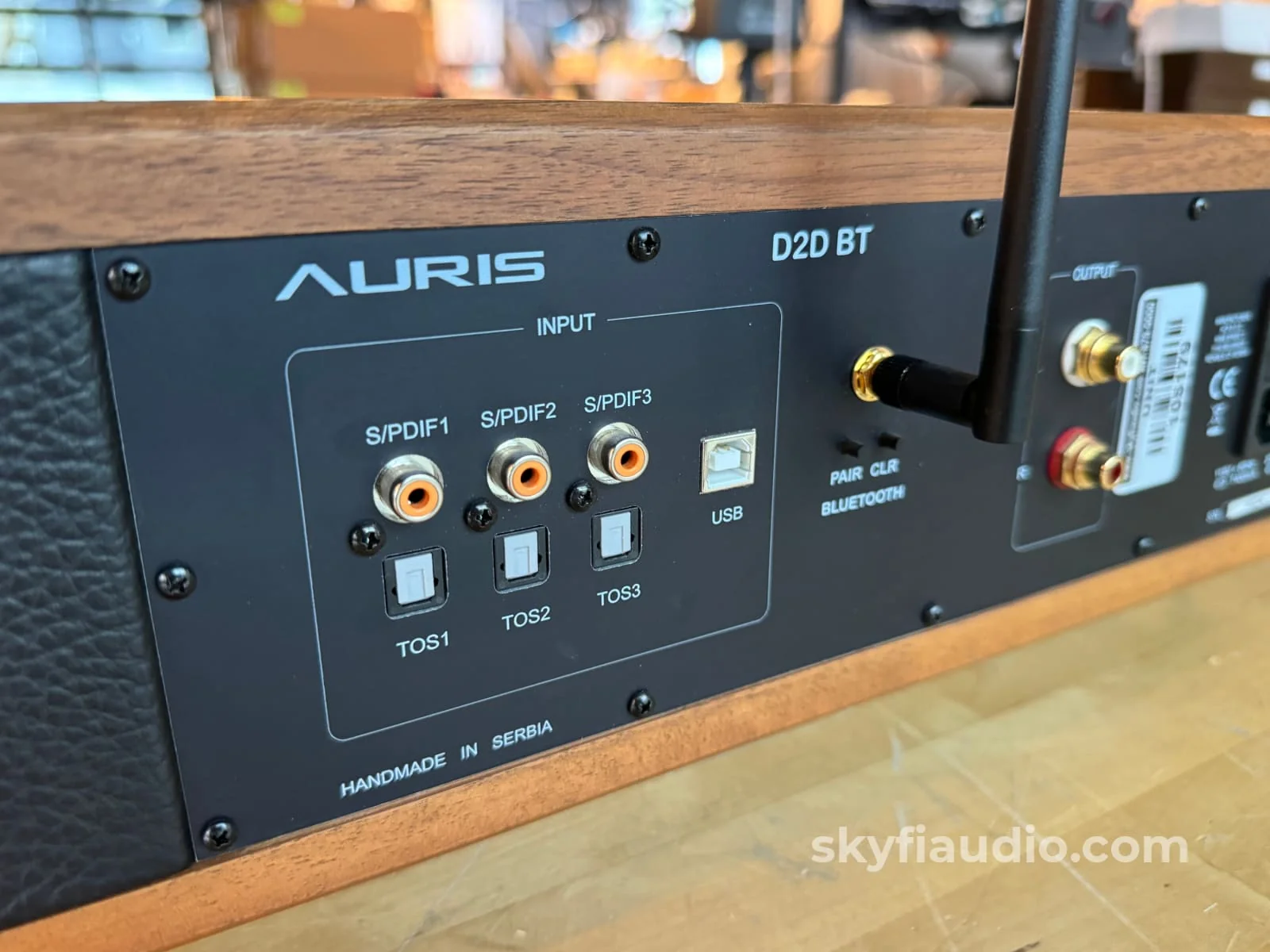 Auris D2D Digital to Analog Converter w/Bluetooth - DSD Capable - Image 8