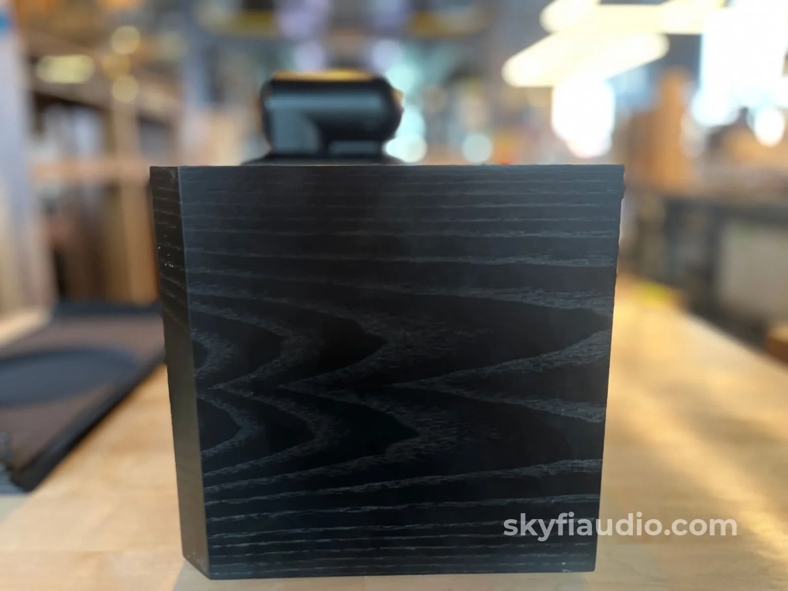 Bowers & Wilkins Matrix HTM Center Channel Speaker - Image 5