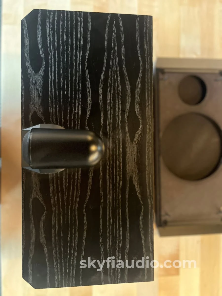 Bowers & Wilkins Matrix HTM Center Channel Speaker - Image 6