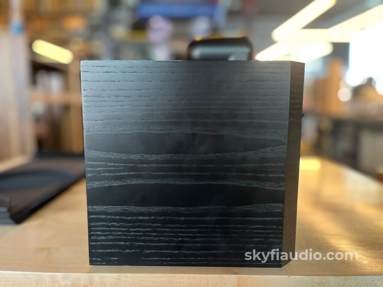 Bowers & Wilkins Matrix HTM Center Channel Speaker - Image 8
