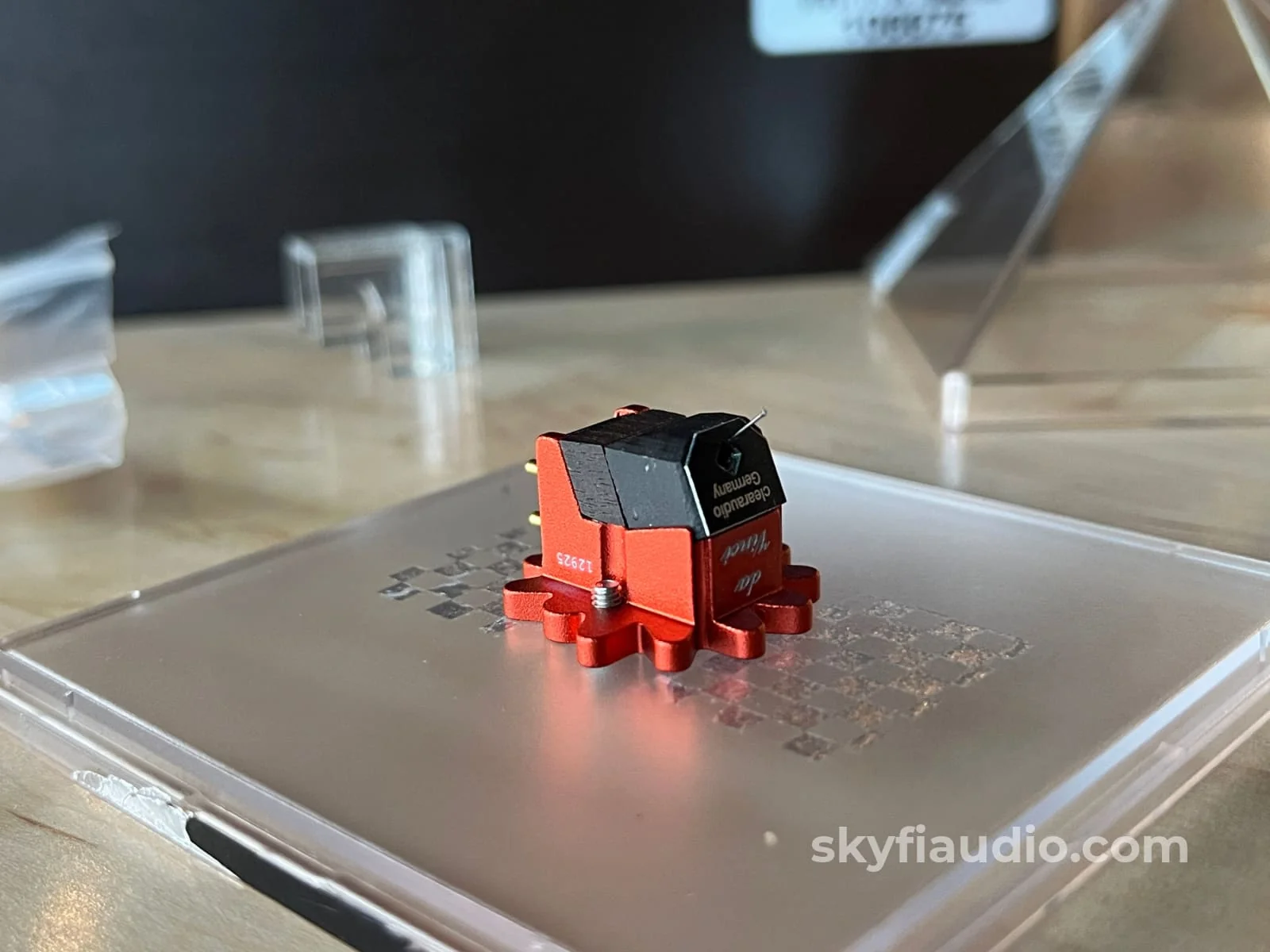 Clearaudio da Vinci V2 Moving-Coil Phono Cartridge - Image 3