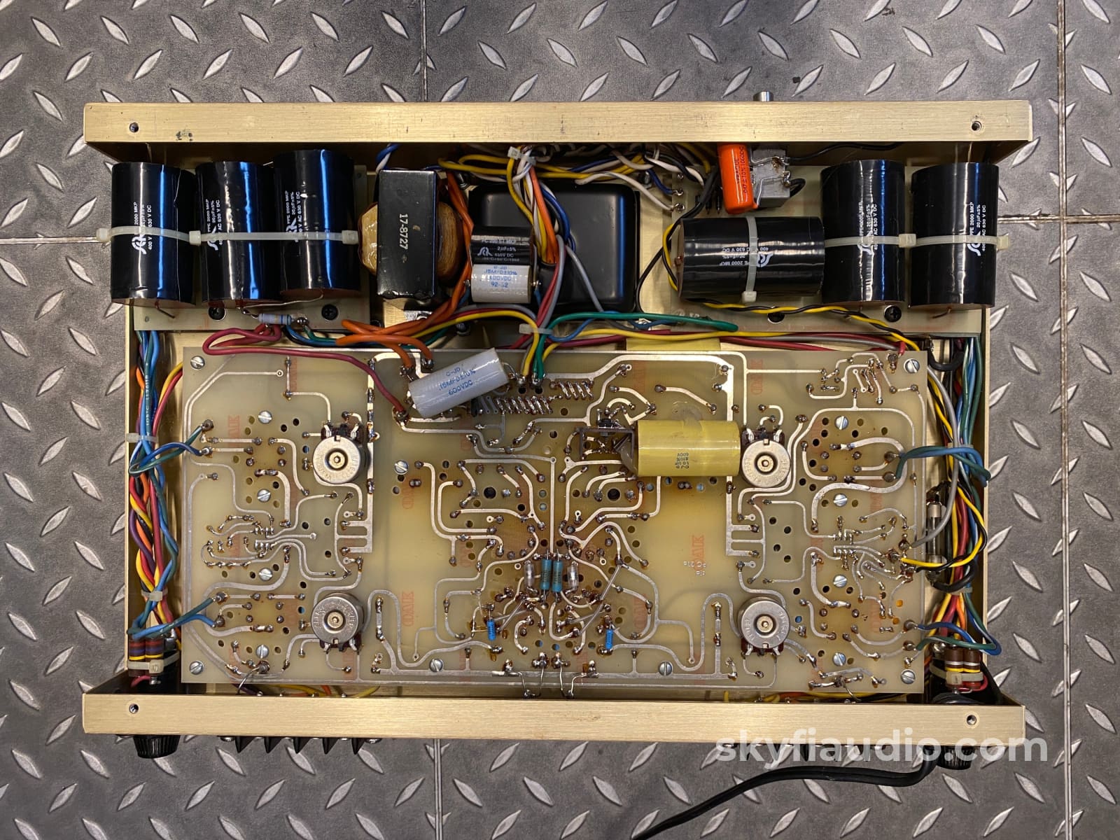 Conrad Johnson MV52 Tube Amplifier - Factory Upgraded - Image 12