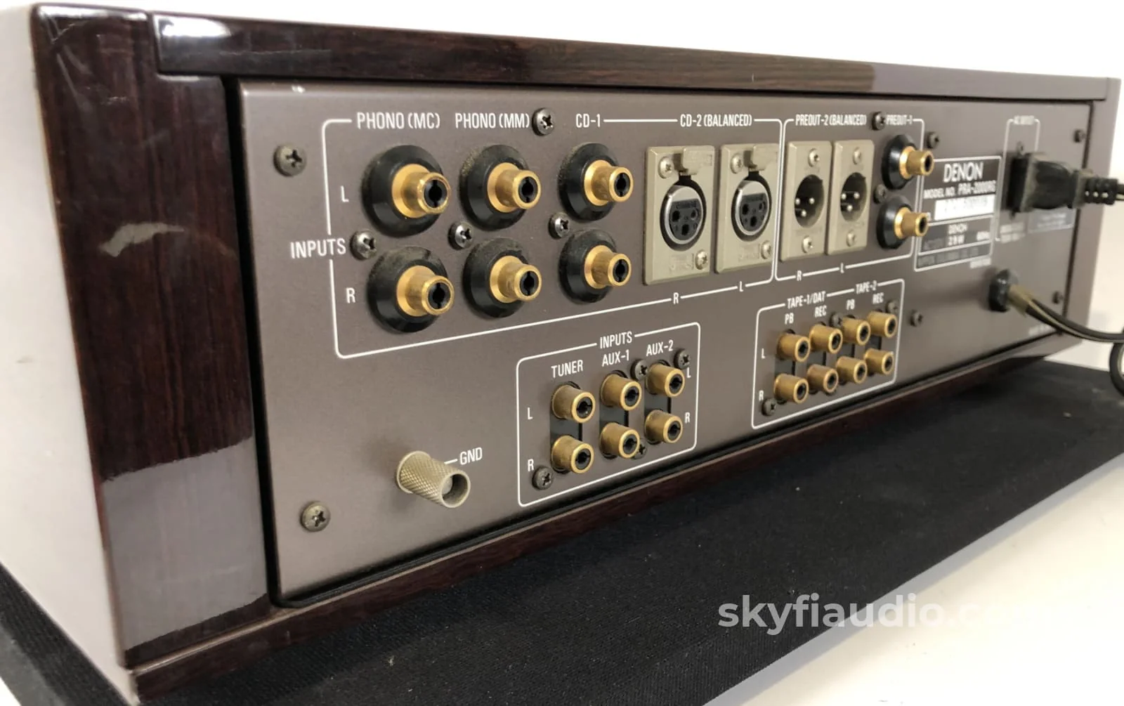 Denon PRA-2000RG - Reference Gold Limited Edition Preamp with Phono - RARE - Image 12
