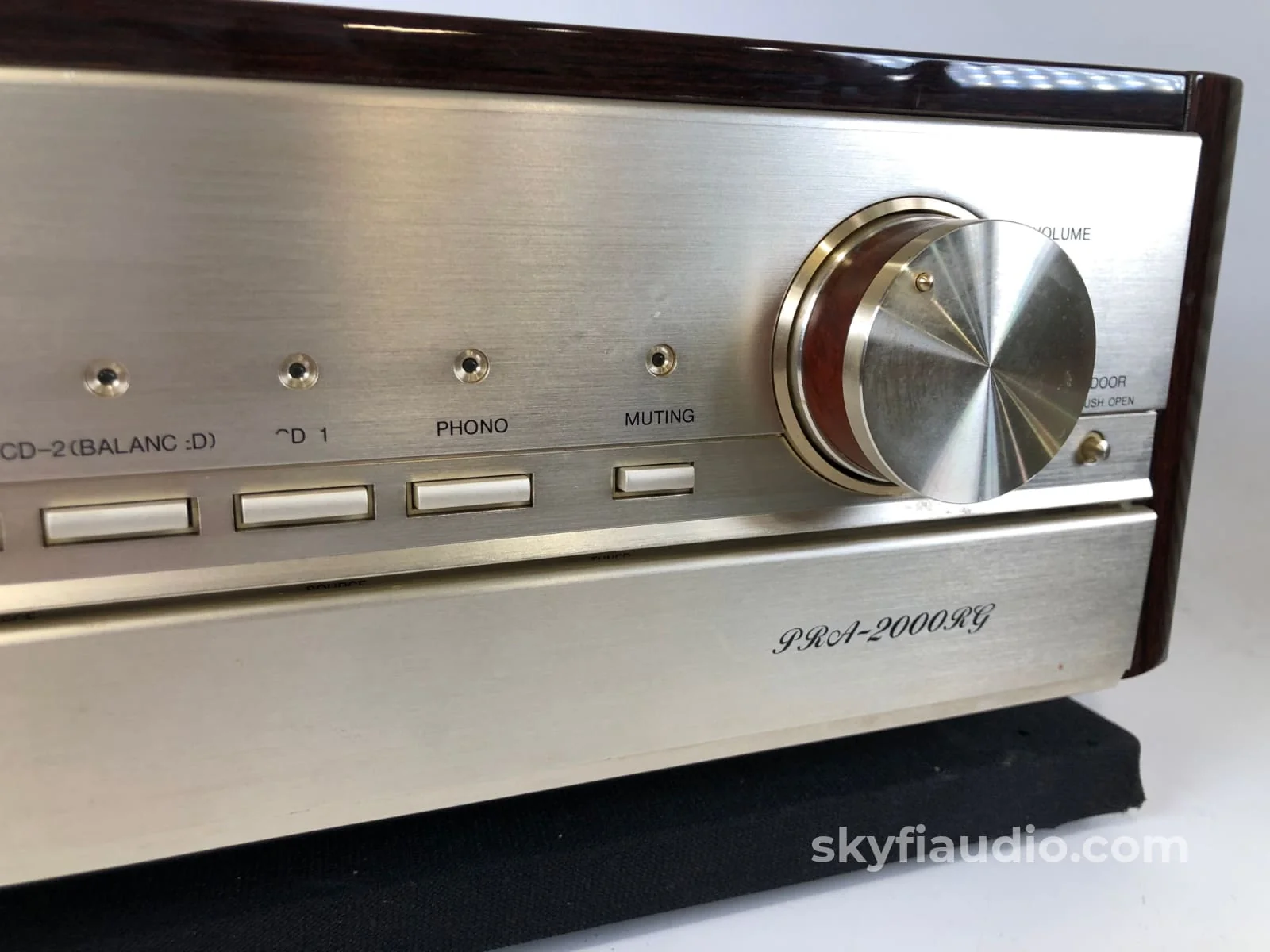 Denon PRA-2000RG - Reference Gold Limited Edition Preamp with Phono - RARE - Image 6
