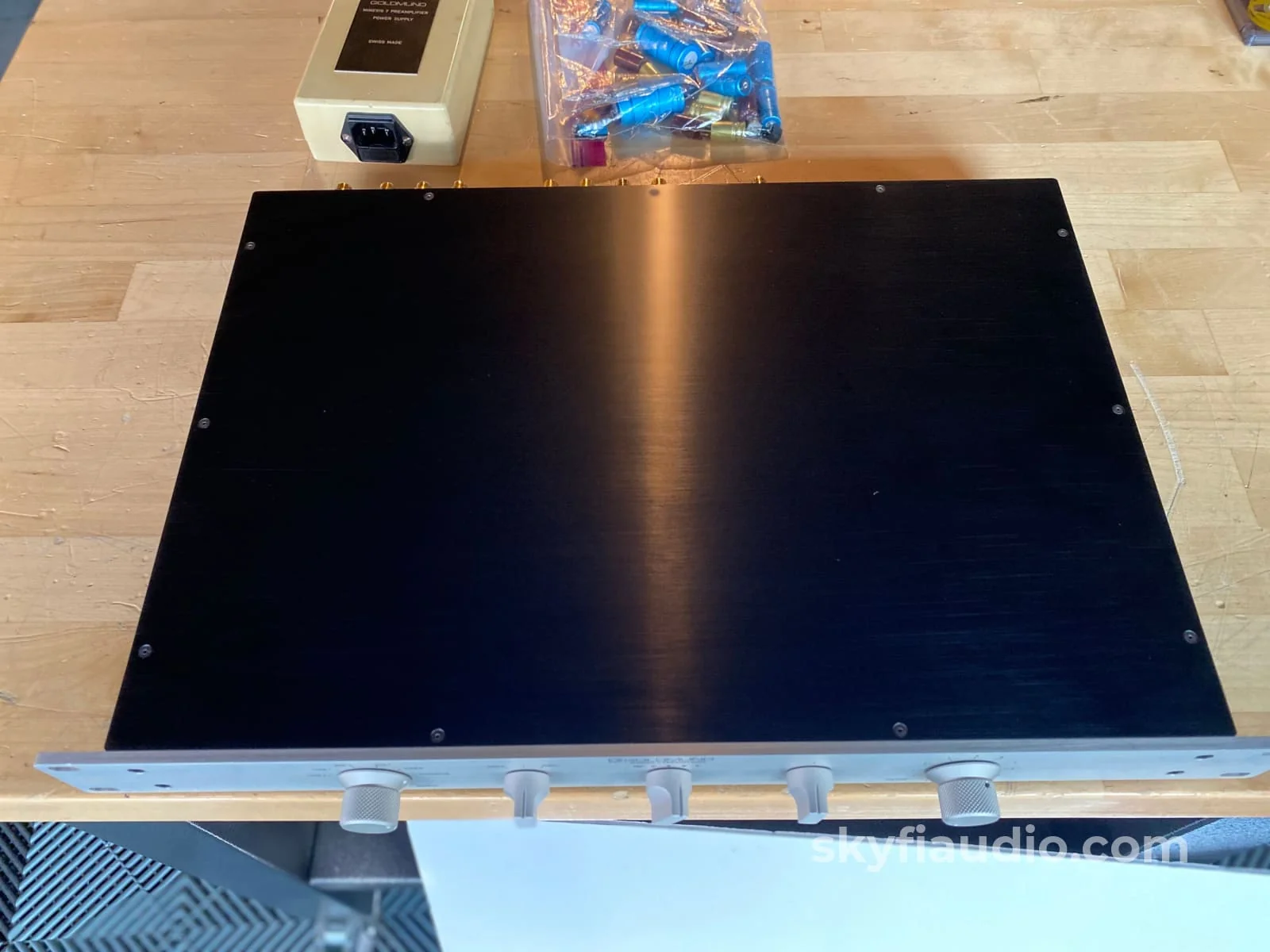 Goldmund Memesis 7 Preamp w/ MC Phono and Penny & Giles Volume Control - SkyFi Restored - Image 4