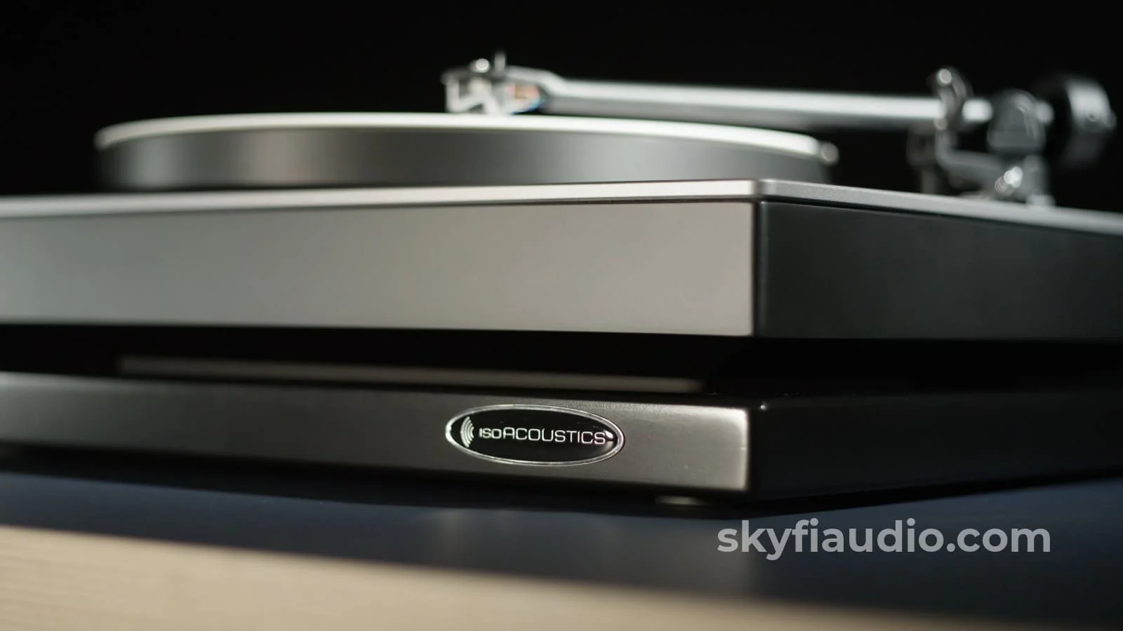 IsoAcoustics zaZen Series Isolation Platforms for Turntables and Sensitive Audio Equipment - Image 3