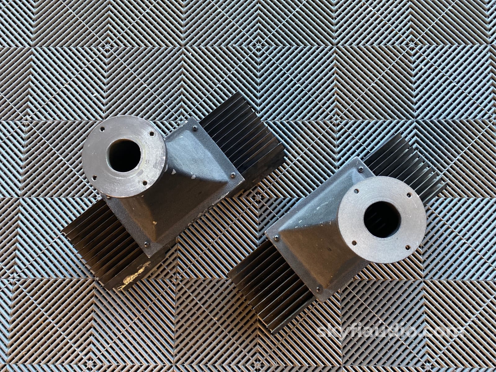 JBL Black 2309 Horns w/ Black 2310 Lenses - Pair - Image 10
