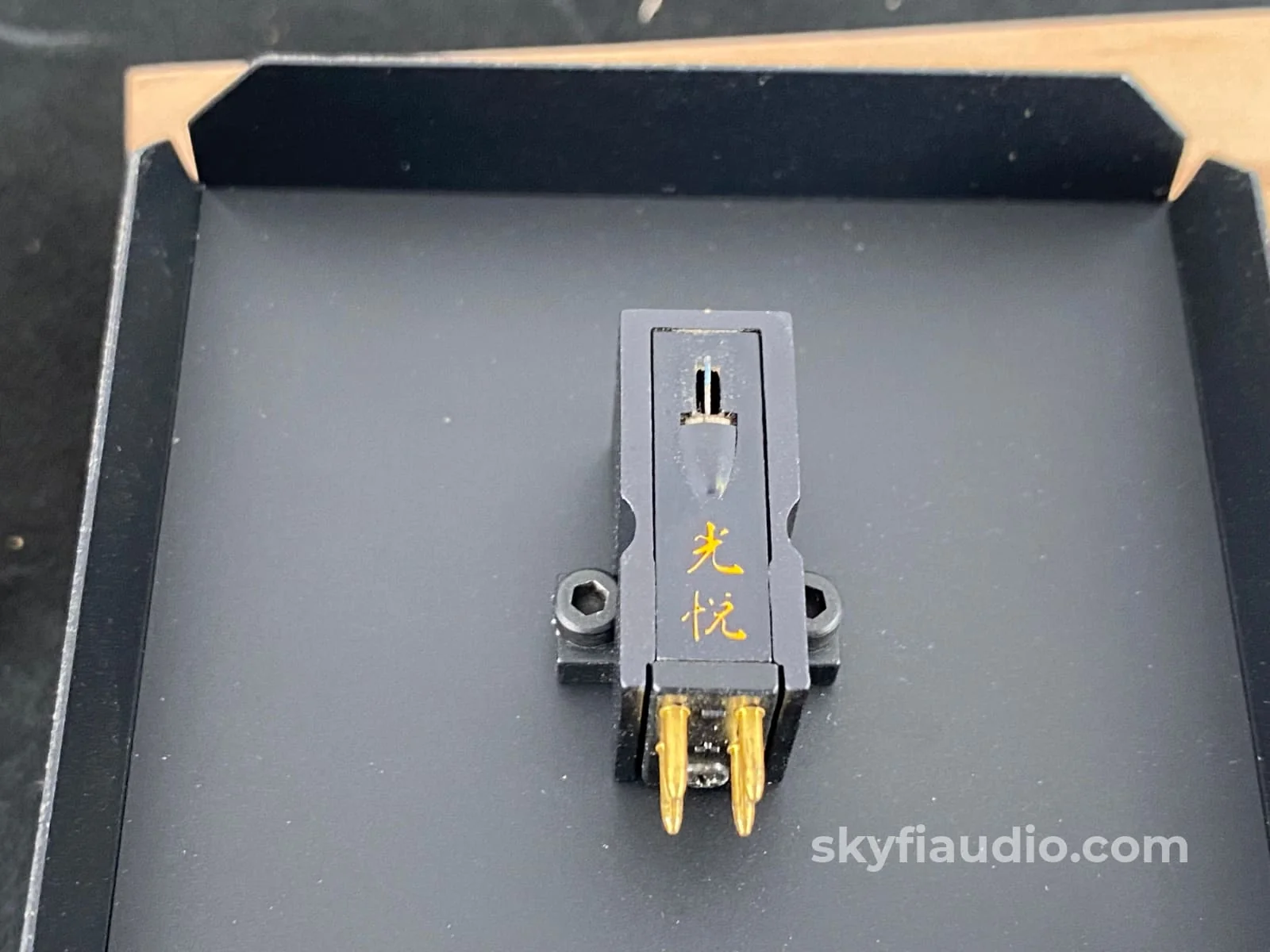 Koetsu Black MC Phono Cartridge - Light Use - Image 3