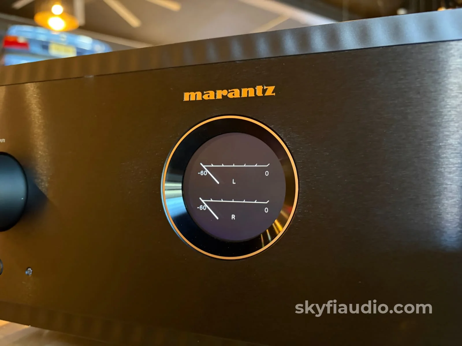Marantz Model 10 Integrated Amplifier - 250W - Factory Refurbished (B-Stock) - Image 3