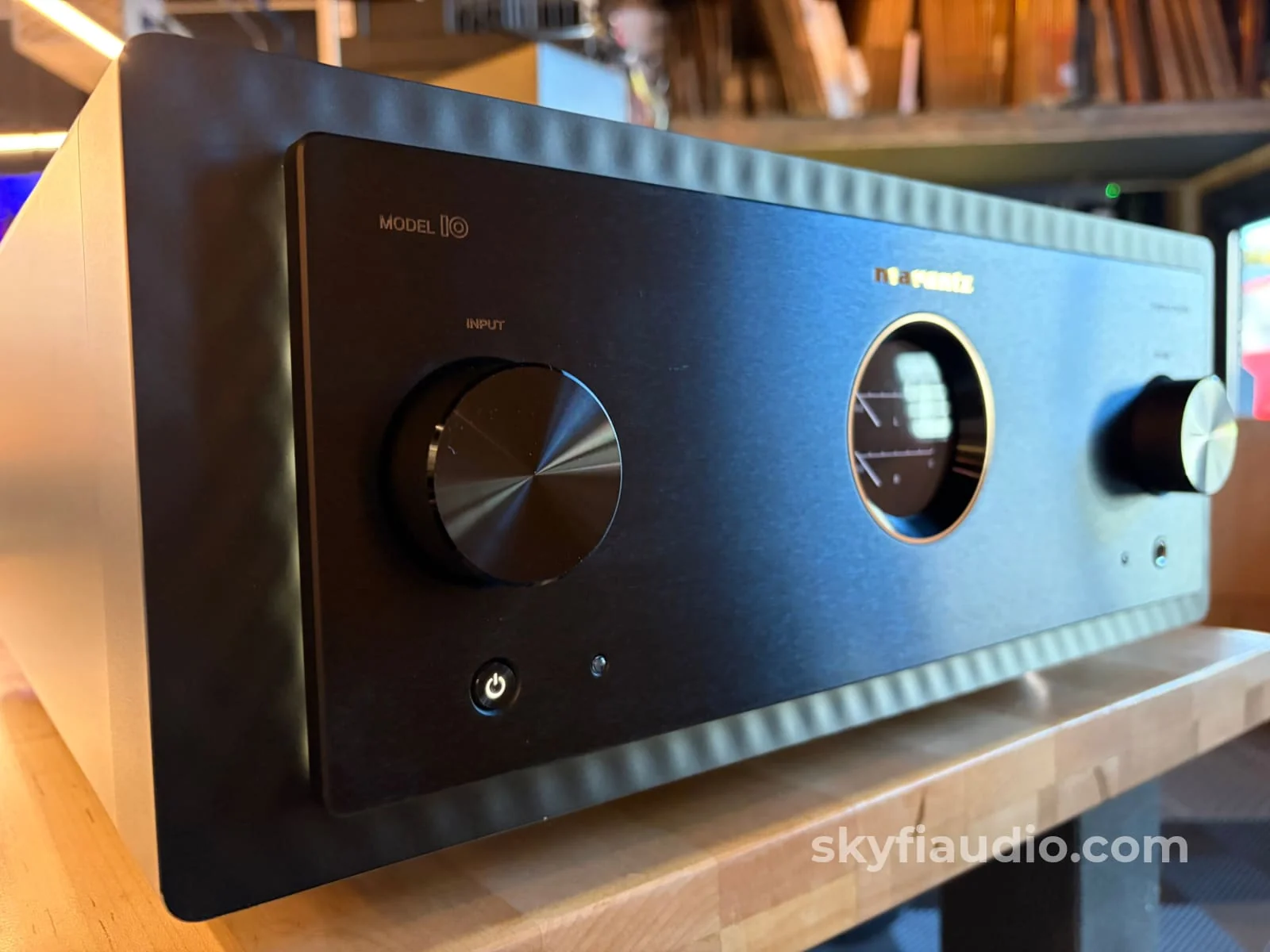 Marantz Model 10 Integrated Amplifier - 250W - Factory Refurbished (B-Stock) - Image 6