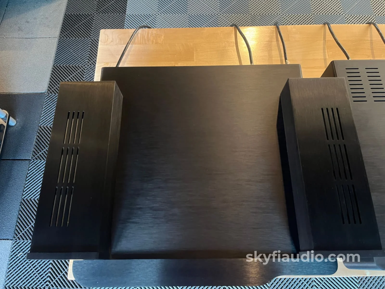 Mark Levinson No. 31 Top Loading CD Transport w/ No. 30 Reference Digital Processor + PLS-330 External Power Supply - Image 11