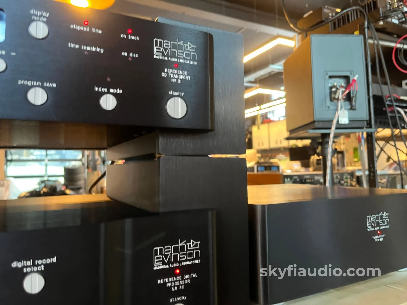 Mark Levinson No. 31 Top Loading CD Transport w/ No. 30 Reference Digital Processor + PLS-330 External Power Supply - Image 6