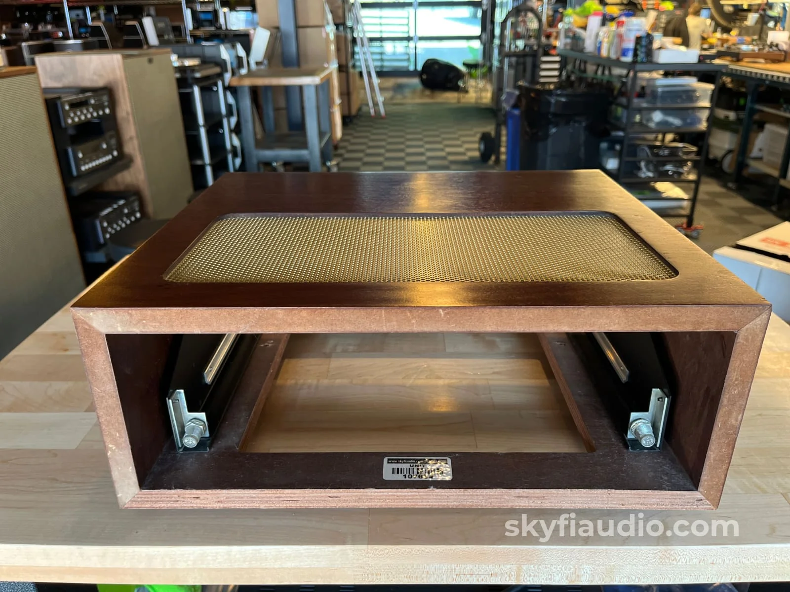 McIntosh L12 Style Tribute/Reproduction Cabinet w/ 10" 12" Adjustable Panlocs - Image 6