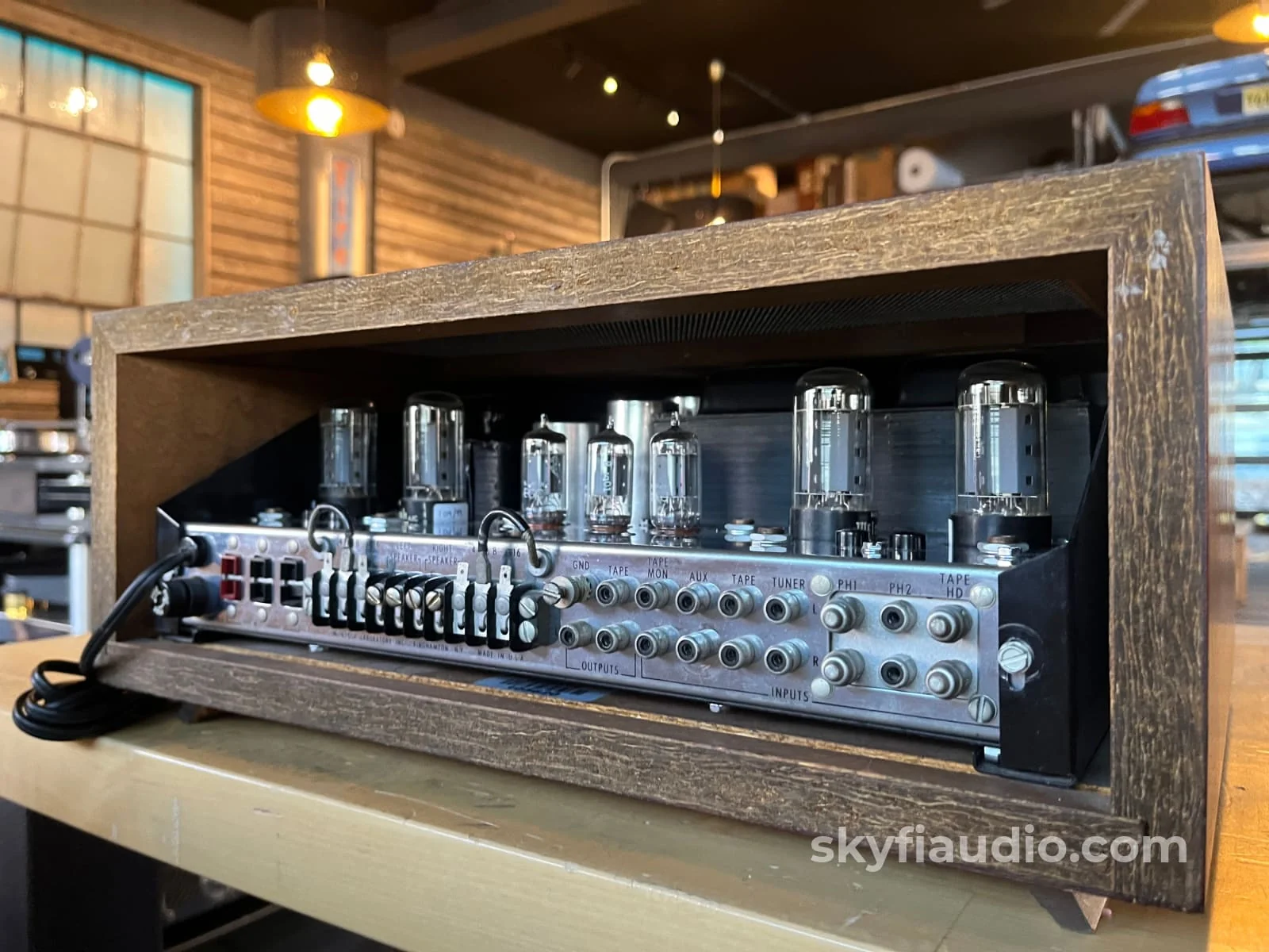 McIntosh MA230 Tube Integrated Amplifier w/Original Tubes & Rare Cabinet - Image 15