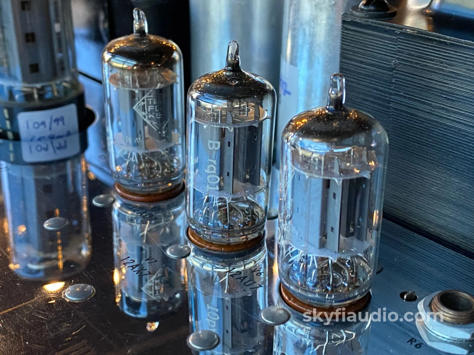 McIntosh MA230 Tube Integrated Amplifier w/Original Tubes & Rare Cabinet - Image 8