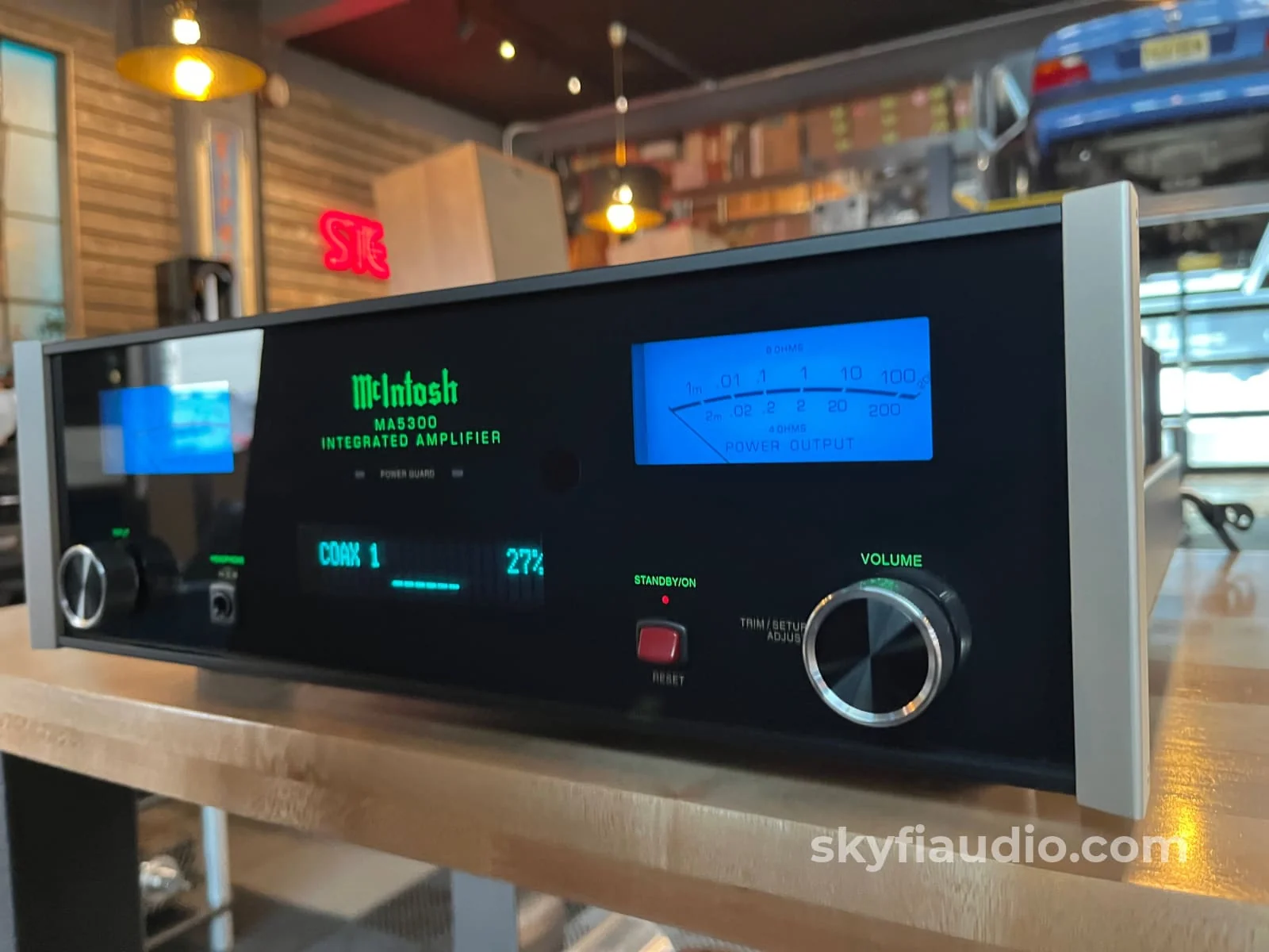 McIntosh MA5300 Integrated Amplifier - Pre-Loved - Image 2