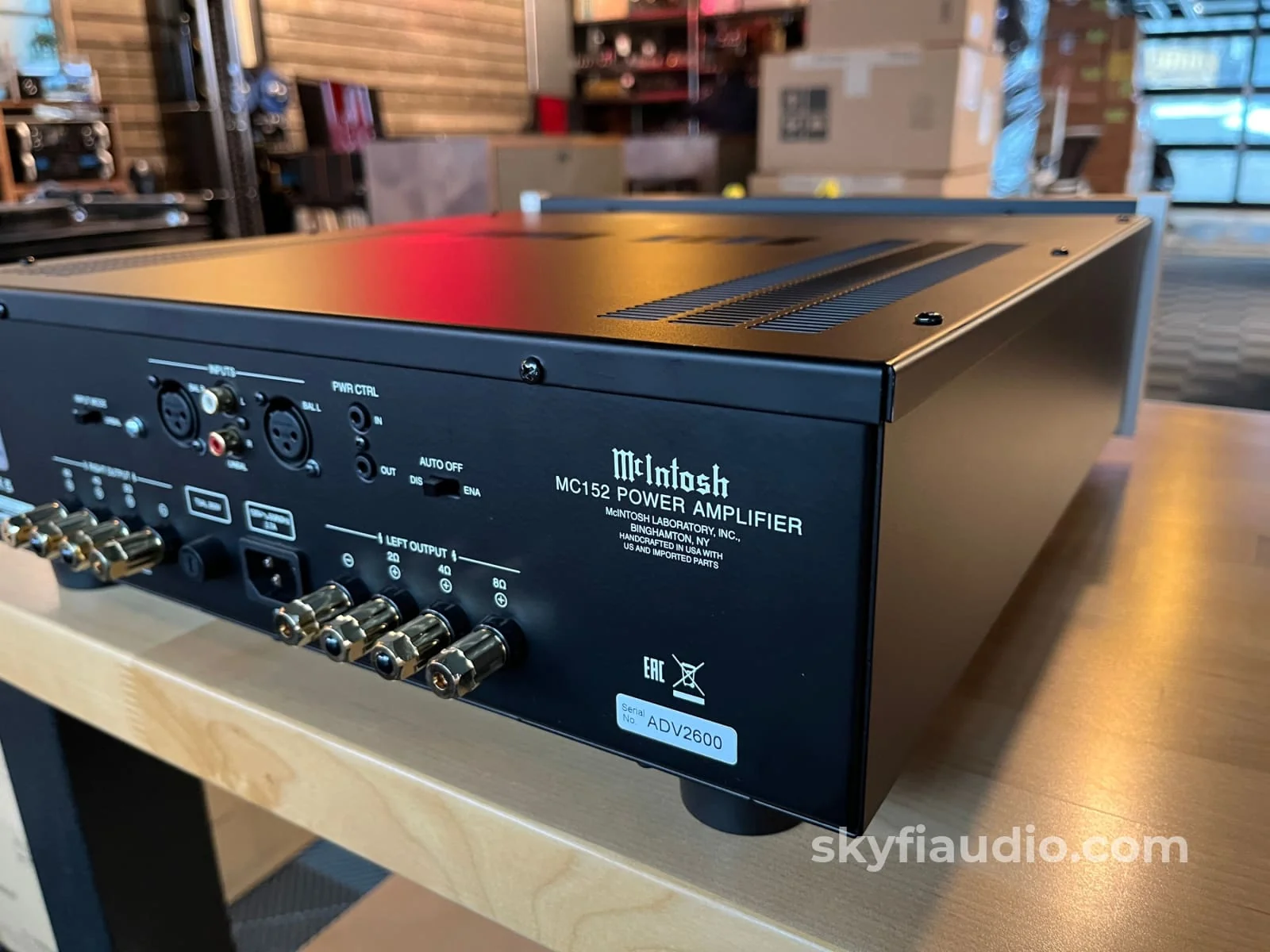 McIntosh MC152 Solid State Amplifier - Pre-Loved - Image 10
