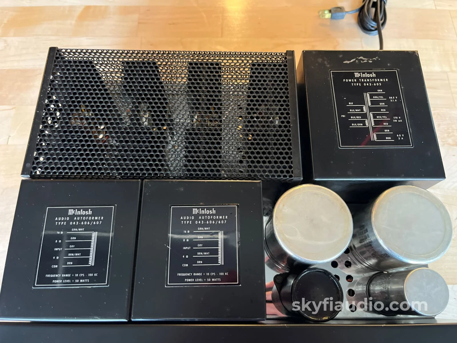 McIntosh MC2505 Vintage Solid State Amplifier - Serviced Late Serial - Image 10