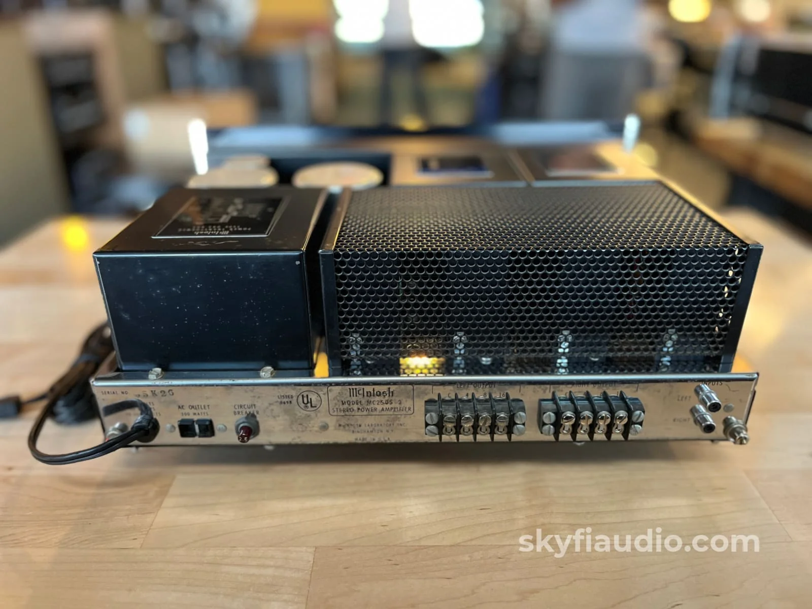 McIntosh MC2505 Vintage Solid State Amplifier - Serviced Late Serial - Image 18