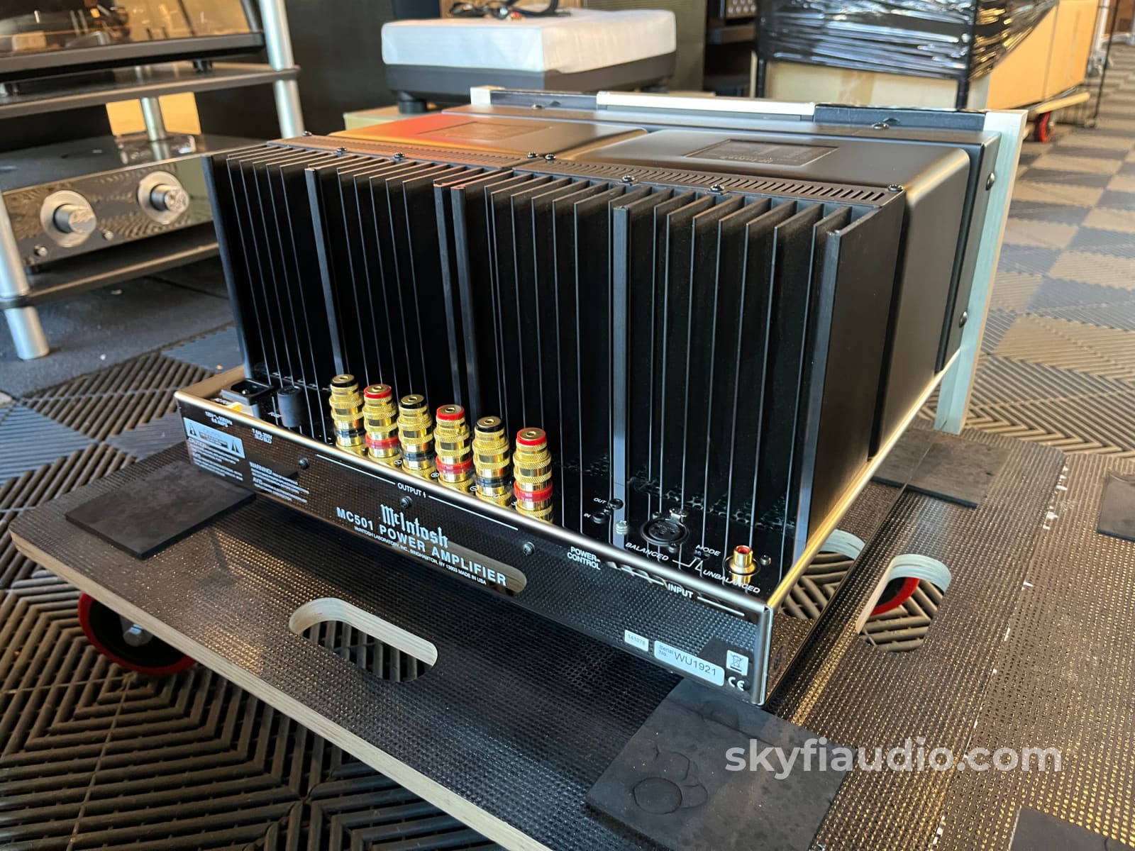 McIntosh MC501 Monoblock Amplifier Pair - Consecutive Serials, Fiber Optic - Image 14