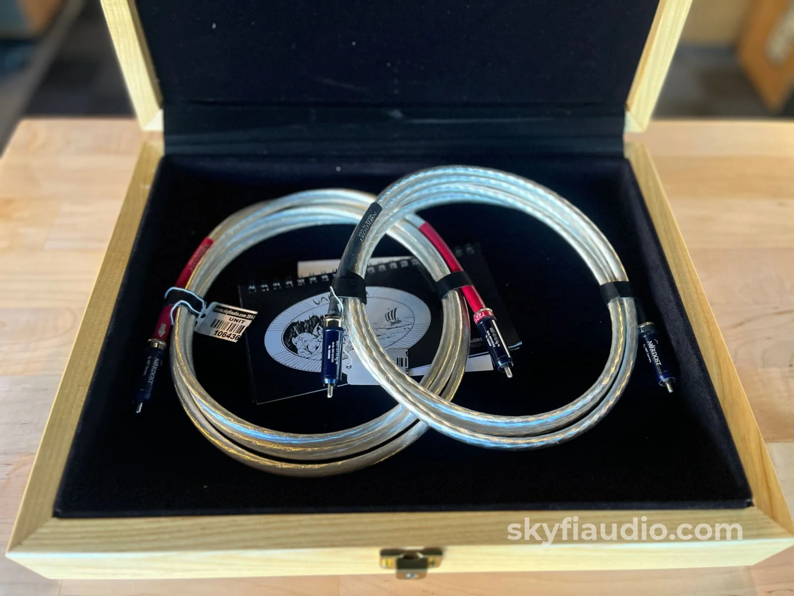 Nordost Valhalla RCA Interconnects (Pair) - Silver (Ag) Locking WBT Connectors - 2.2m