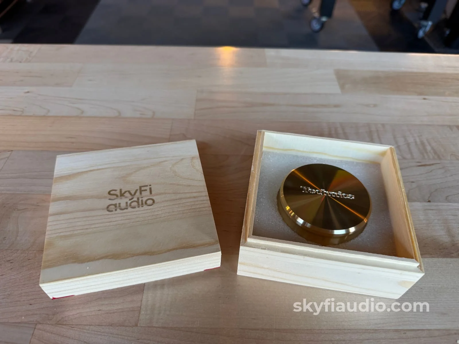 SkyFi Record Weight (Puck) – Solid Polished Brass - Perfect for Technics Turntables - Image 9