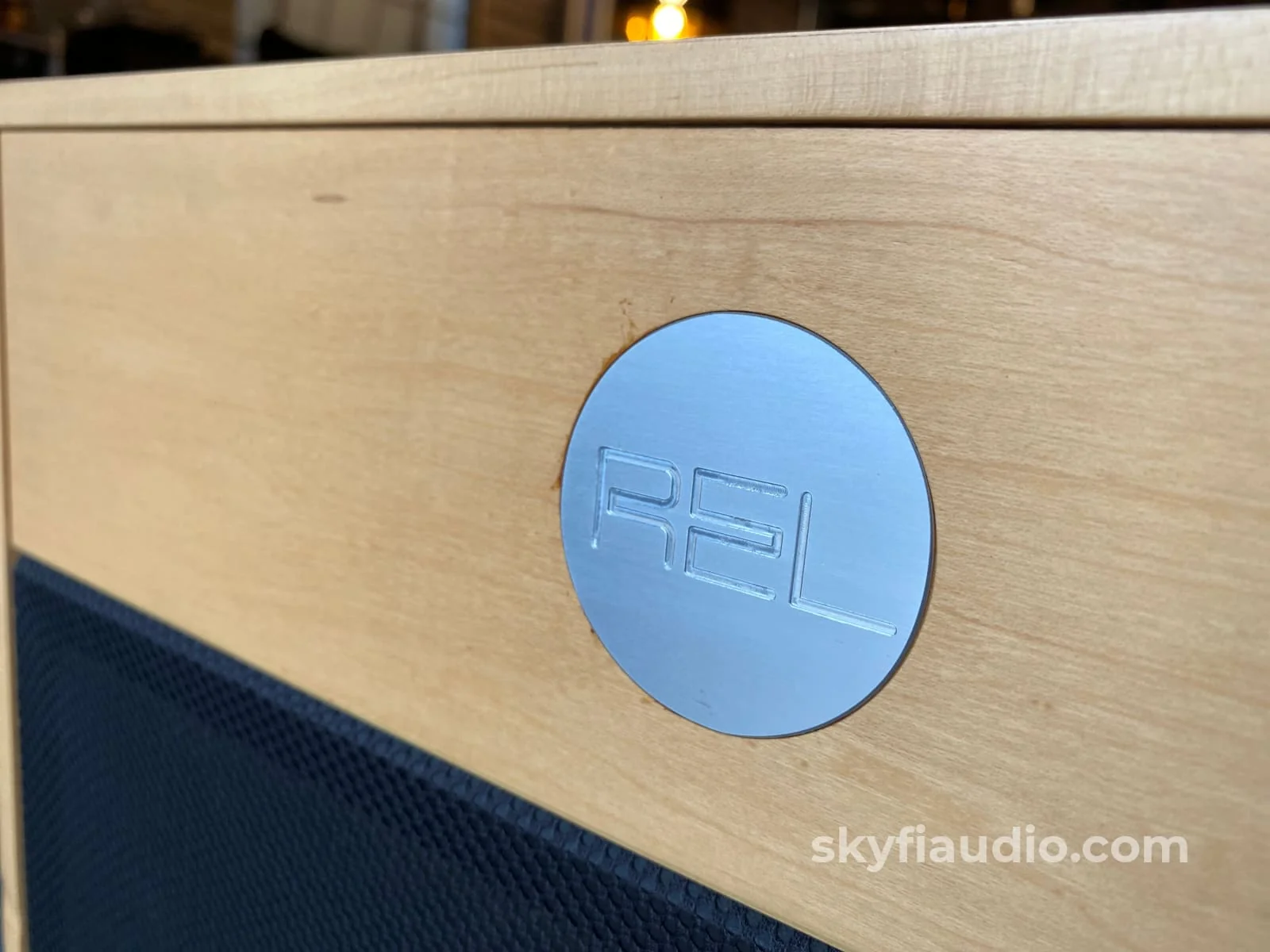 REL Acoustics Britannia Series B1 Subwoofer - Image 5