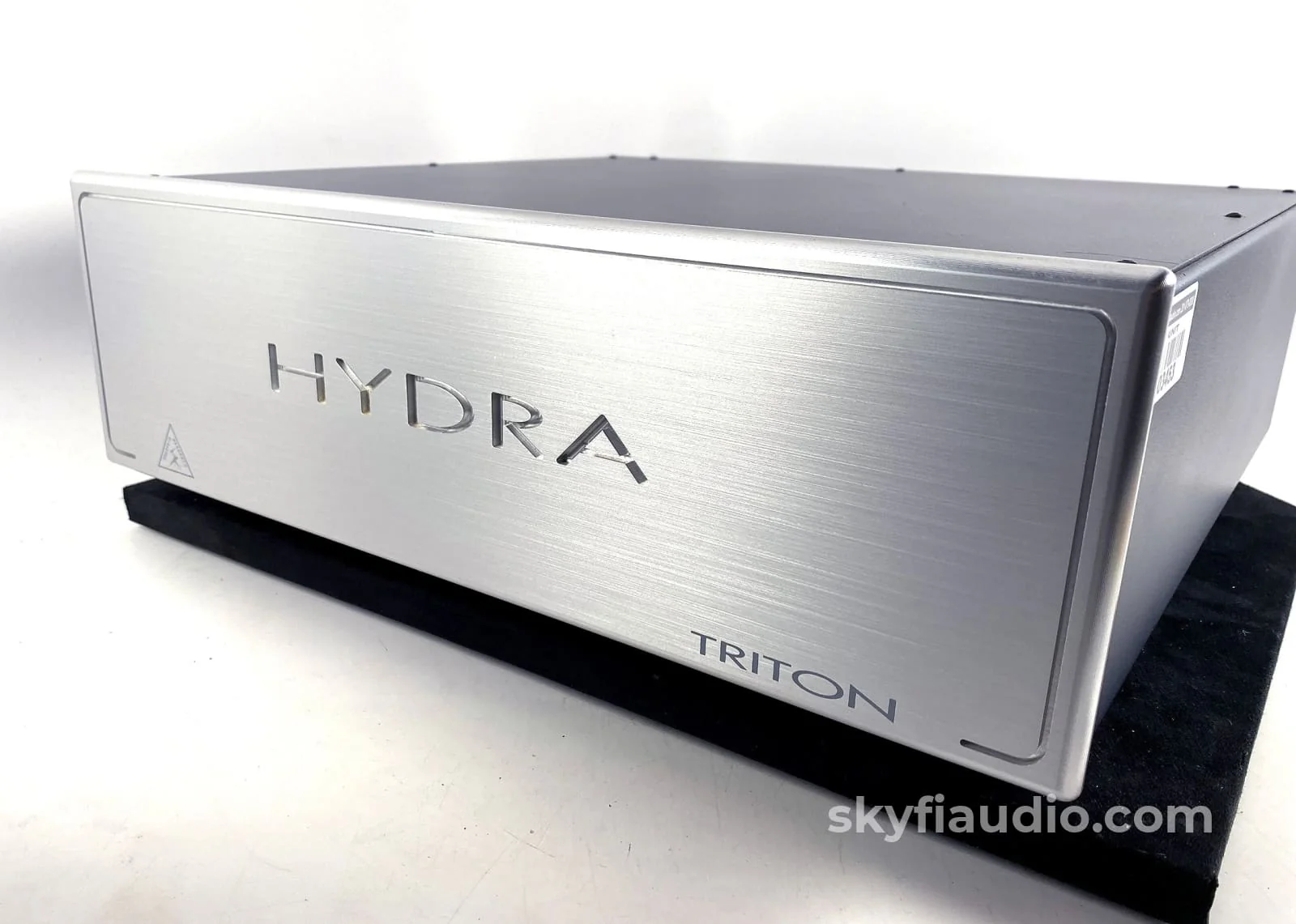 Shunyata Research, Triton Hydra Power Conditioner, Factory Upgraded to v2