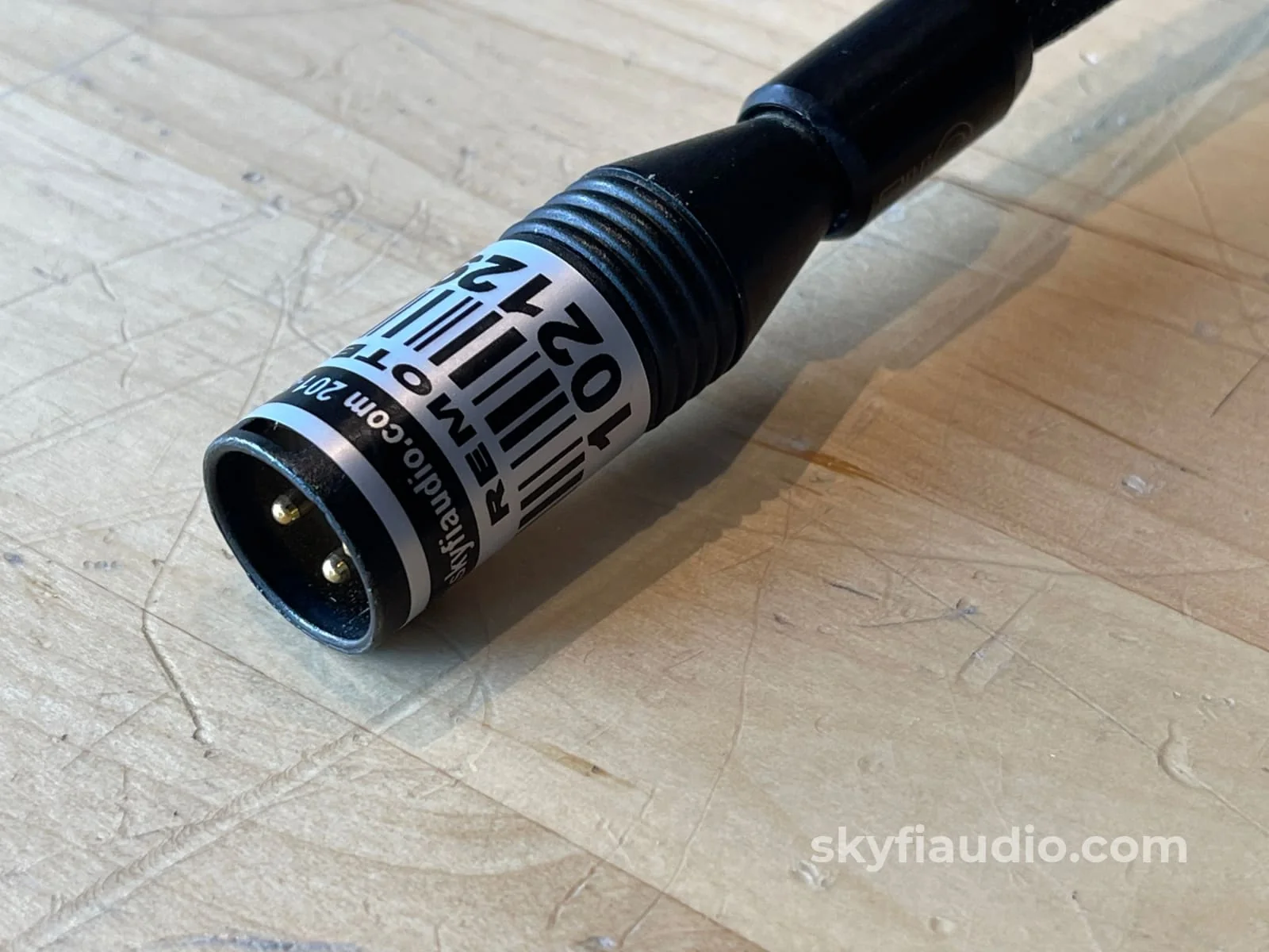 Tara Labs "The One" Digital AES/EBU Interconnect (XLR) with Isolated Matrix Ground Station - 1M - Image 6