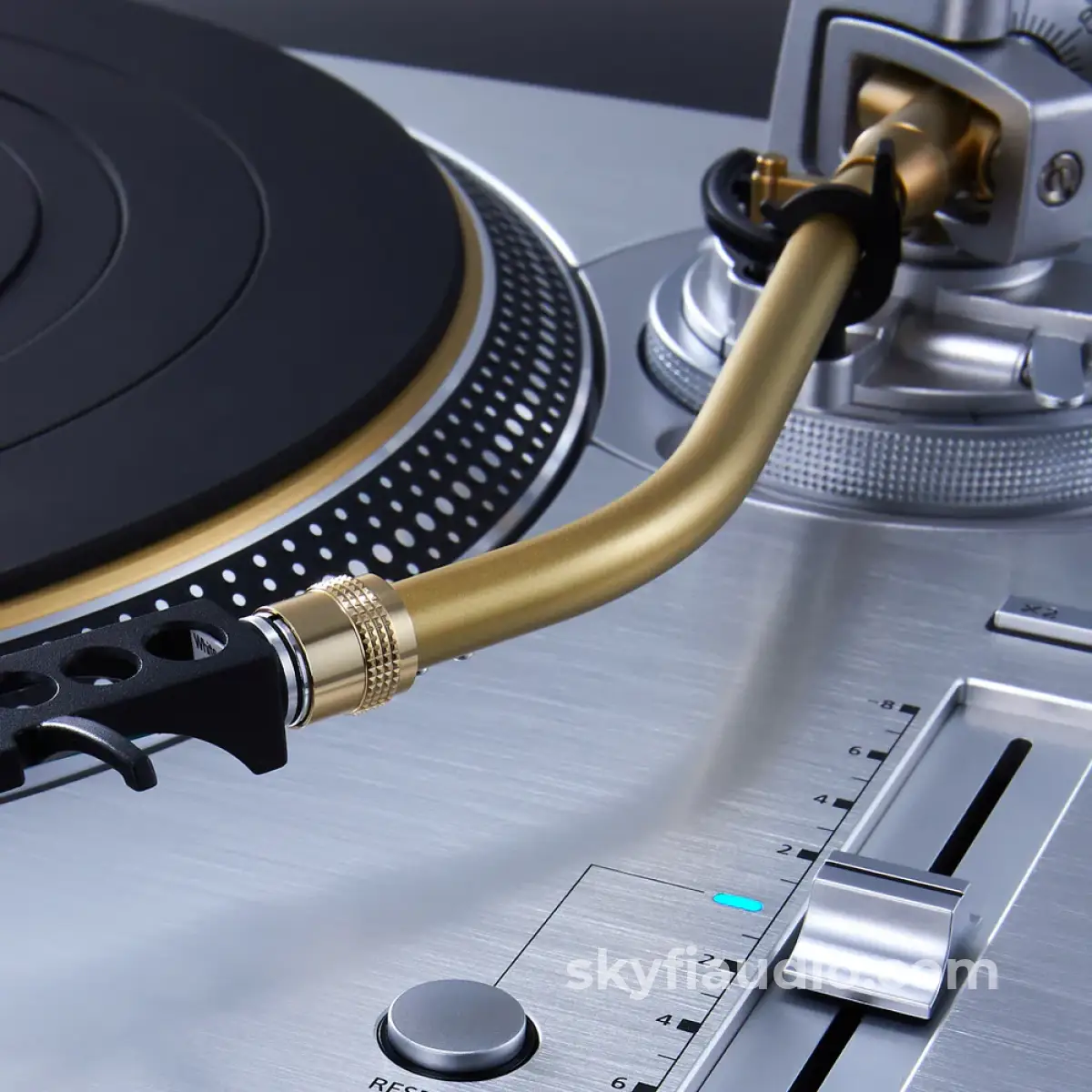 Technics "Master Edition" SL-1200GME - SL-1210GME CUSTOM ORDER TURNTABLE - Image 3