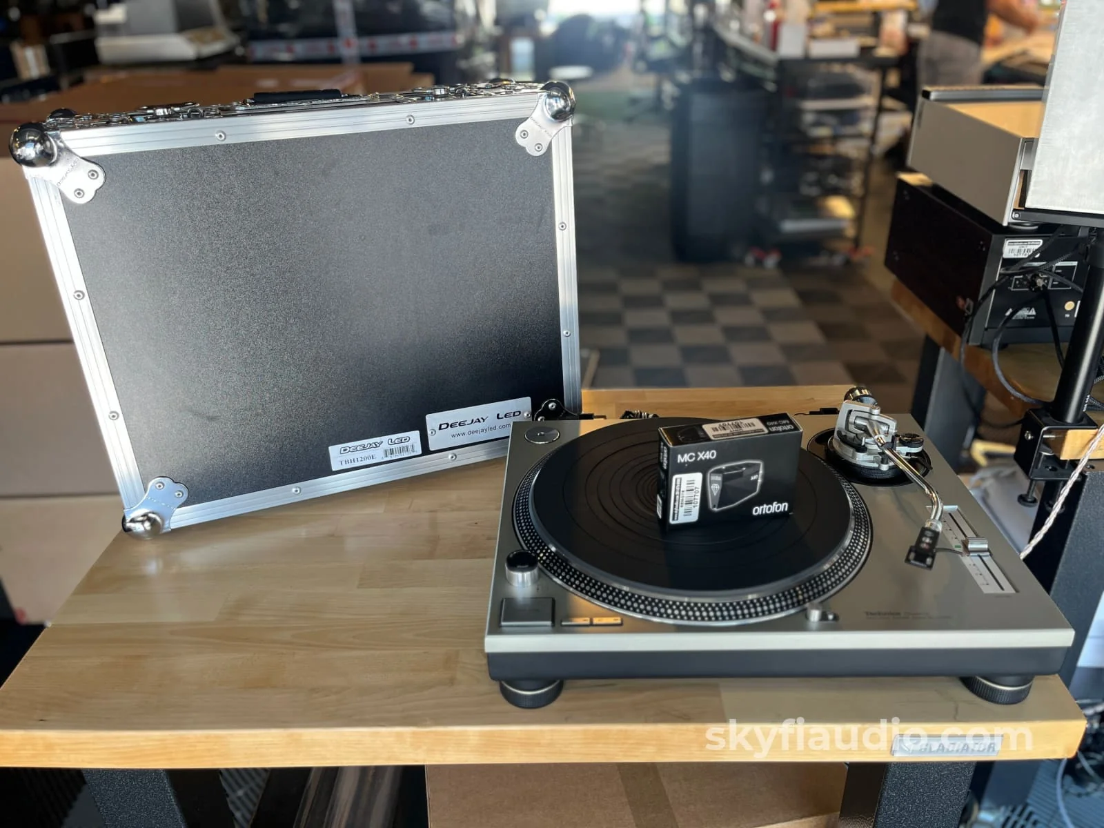Technics SL-1200MK2 Turntable w/ Flight Case and Ortofon X40 Cartridge - New - Image 19