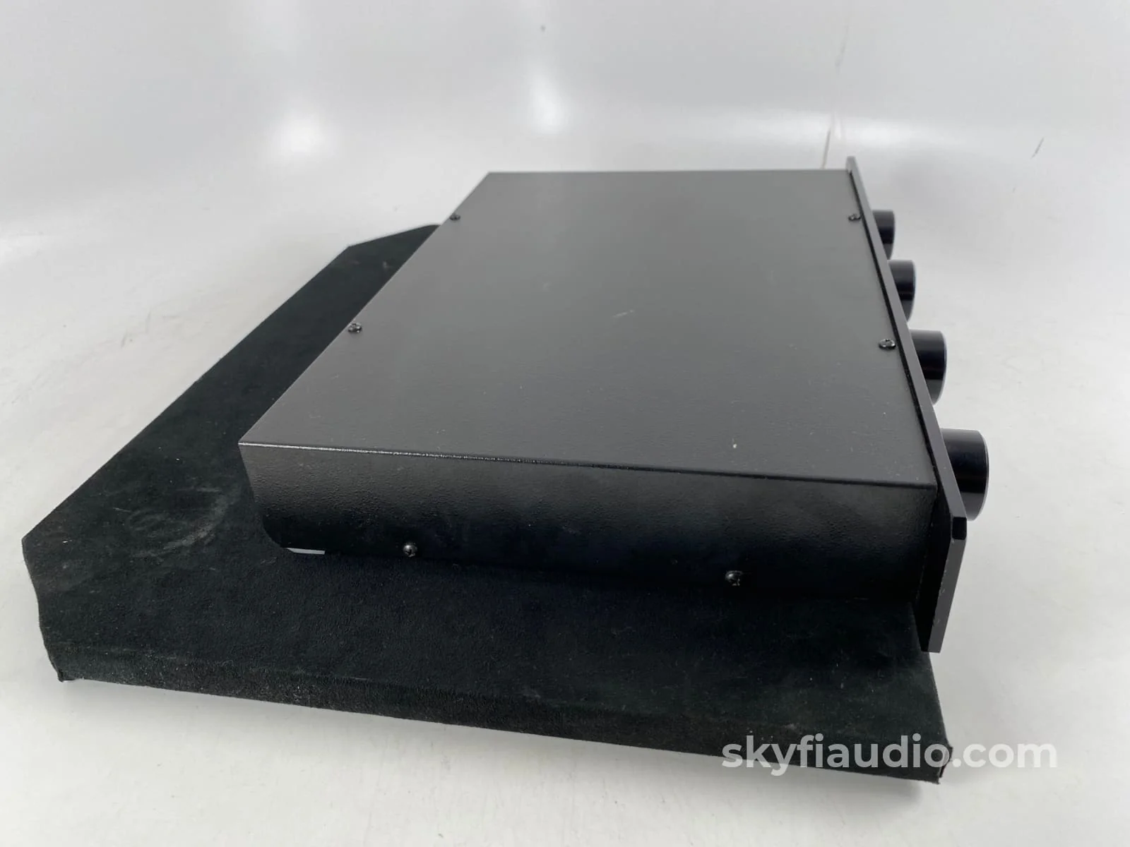 The Mod Squad Line Drive - Legendary Passive Preamplifier - Image 9