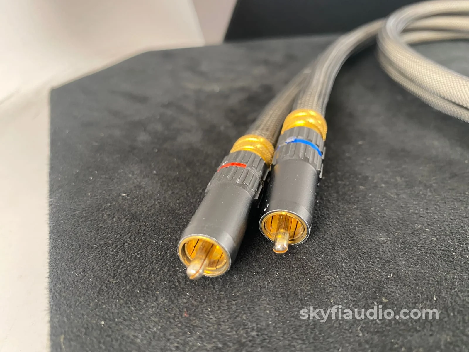 Transparent MusicLink RCA Interconnects (Pair) - 1.5m - Image 3