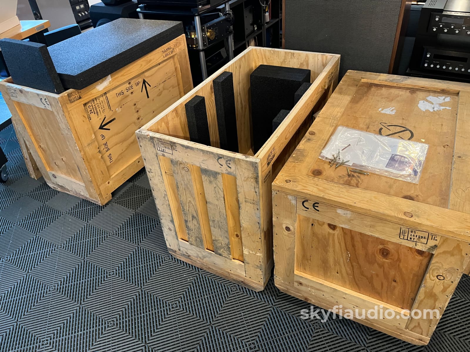 Wilson Audio Sasha Watt Puppy Series 2 Speakers - with Original Crates and Accessories - Image 24