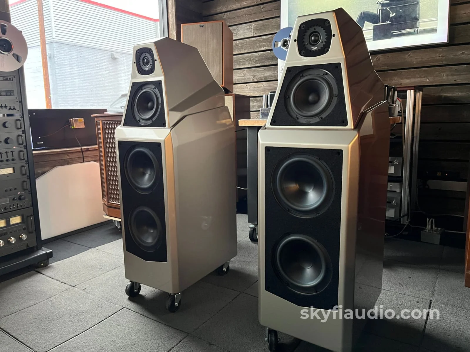 Wilson Audio Sasha Watt Puppy Series 2 Speakers - with Original Crates and Accessories - Image 3