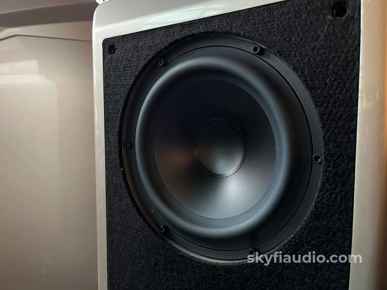 Wilson Audio Sasha Watt Puppy Series 2 Speakers - with Original Crates and Accessories - Image 4